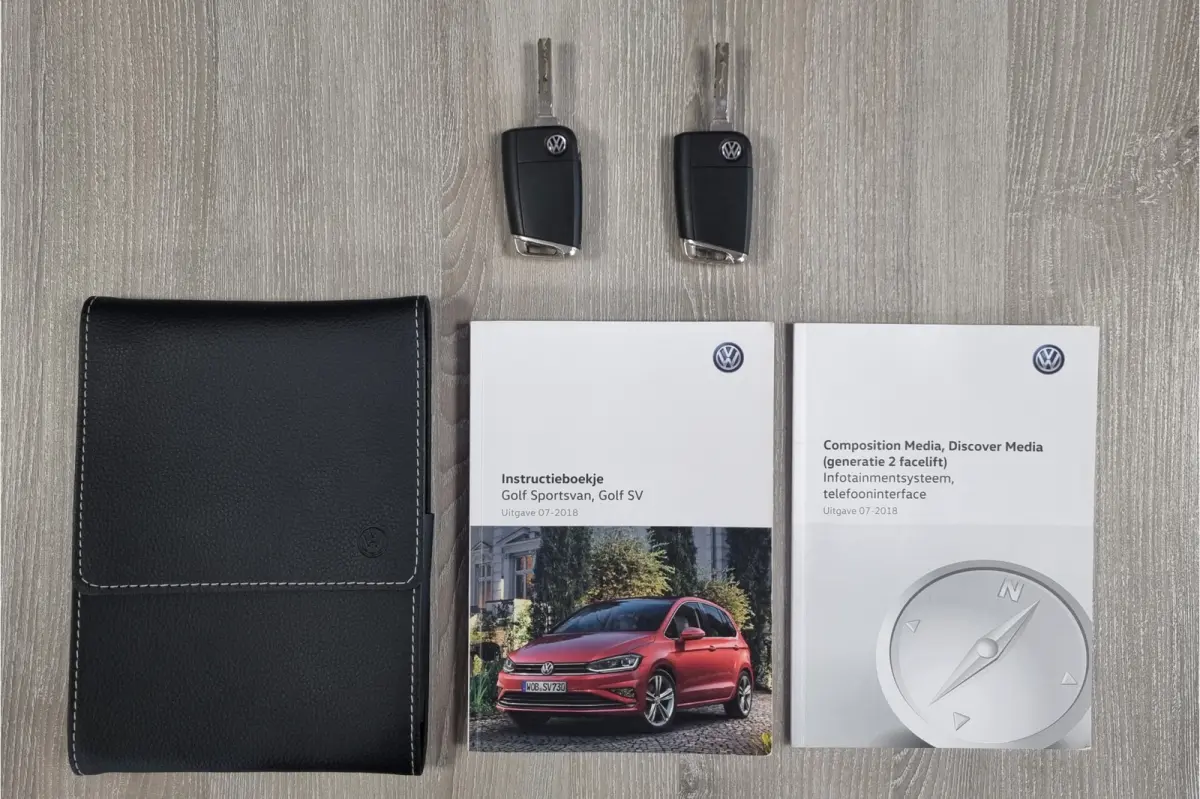 1.5 TSI DSG Highline, Origineel NL, Stoelverwarming, Camera, Trekhaak, Carplay, DAB+, Keyless.