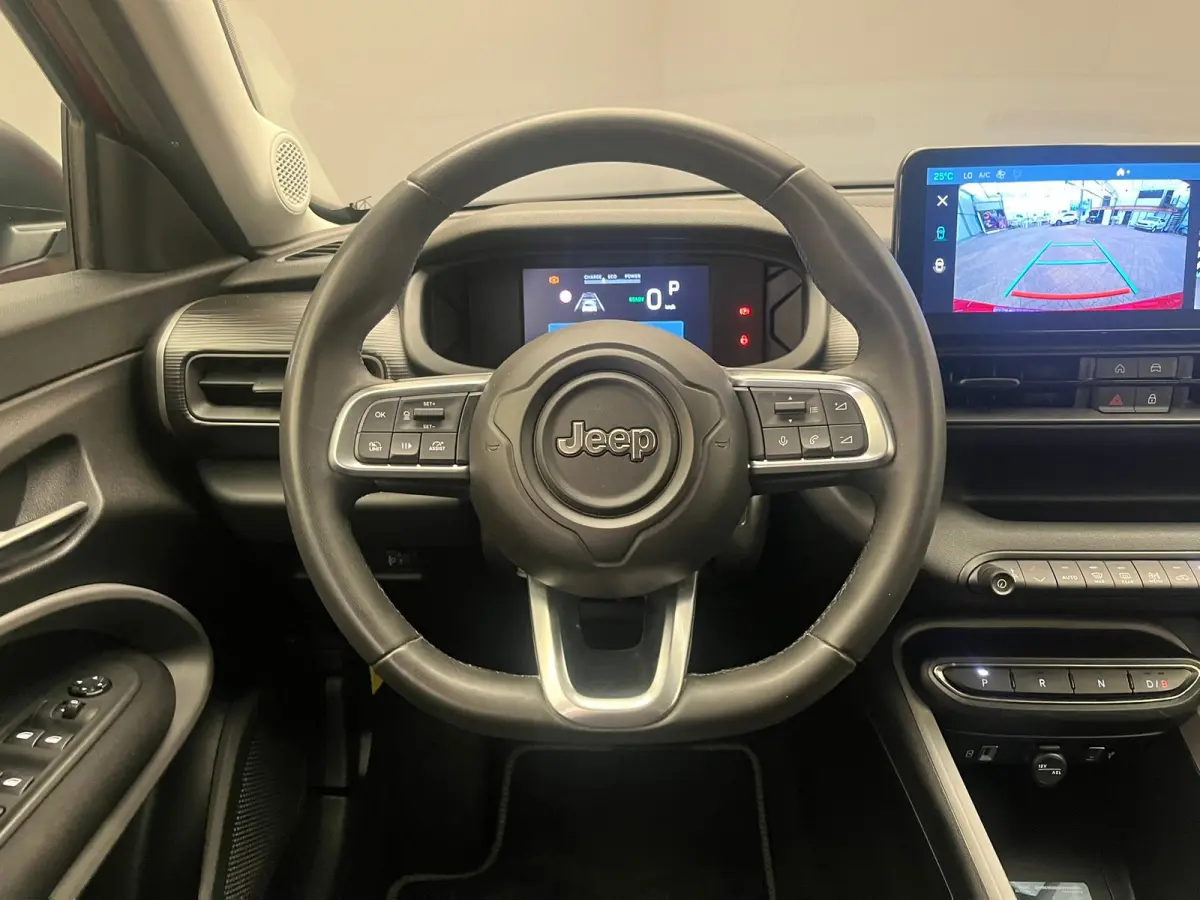 Longitude 54 kWh Camera | Stoelverwarming | Keyless | LED | Parkeersensoren Achter | Adaptieve Cruise | Climate | Achteruitrijcamera | Airco (automatisch) | Apple Carplay/Android Auto|telefo