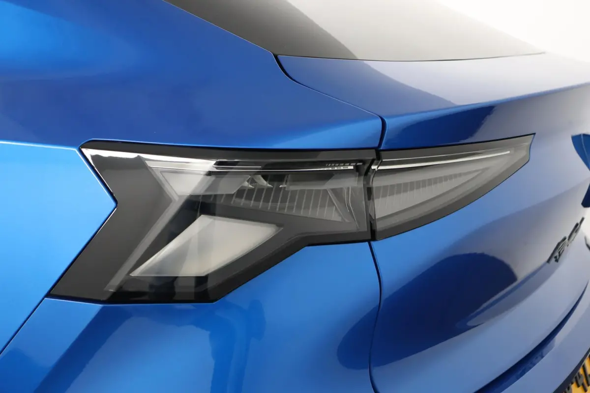 esprit Alpine E-Tech full hybrid 200 | Panoramadak | Harman Kardon | Head-Up |