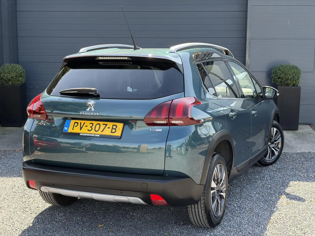 1.2 PureTech Allure ✓1e Eigenaar✓D-riem vv in 2025✓110pk✓Navi✓Pano✓Carplay✓Pdc V+A✓Lm velgen✓N.A.P✓Halfleder✓Clima✓Apk tot 10-2027