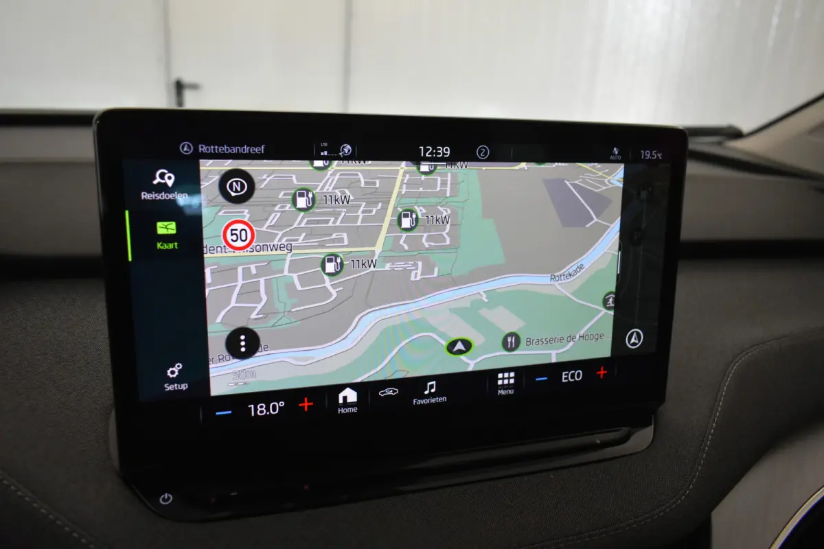 60 SOH 89% Trekhaak Camera Navi Keyless Carplay
