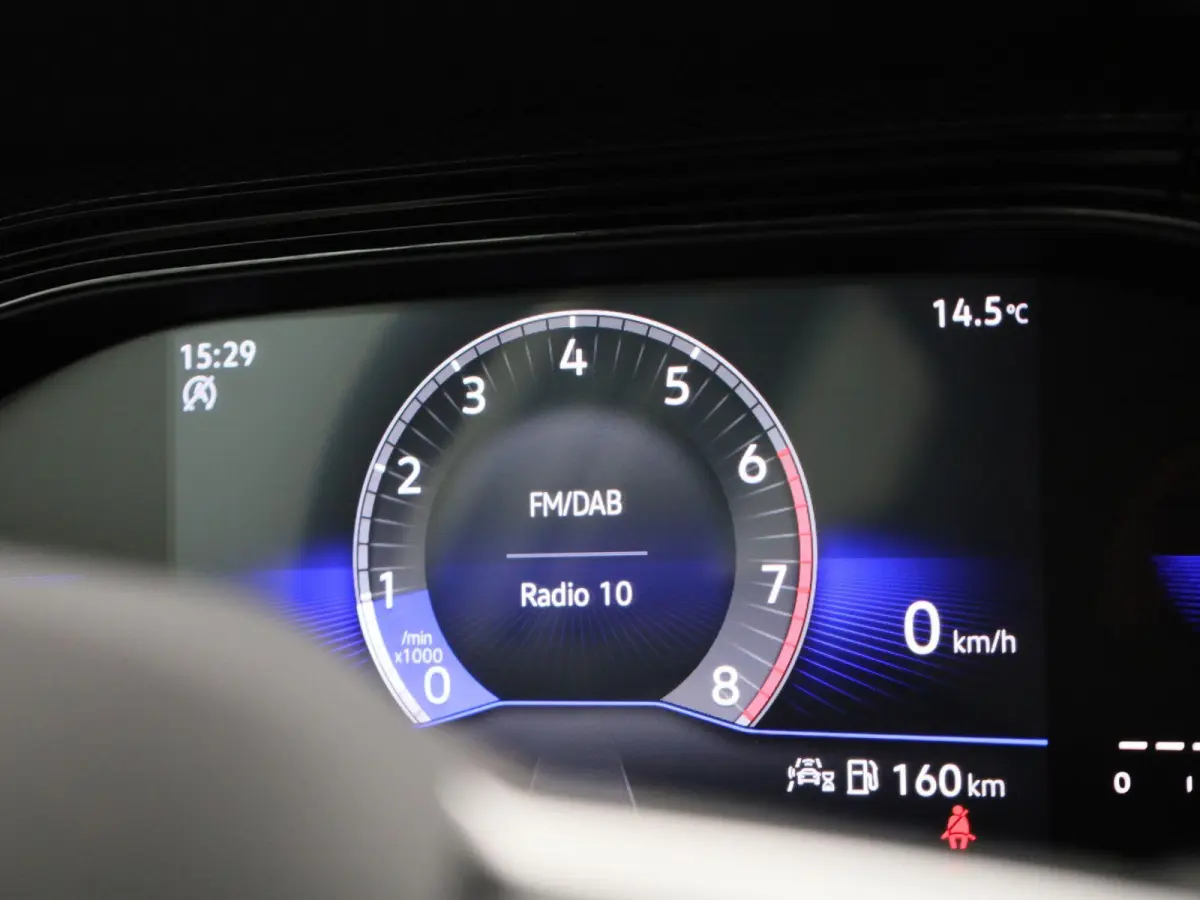 1.0 TSI Life 95 PK| Origineel Nederlands | 1e Eigenaar | Navigatie | Achteruitrijcamera | Parkeersensoren Voor & Achter | Apple Carplay | Android Auto | Airco | LED Koplampen | Digitale Cock