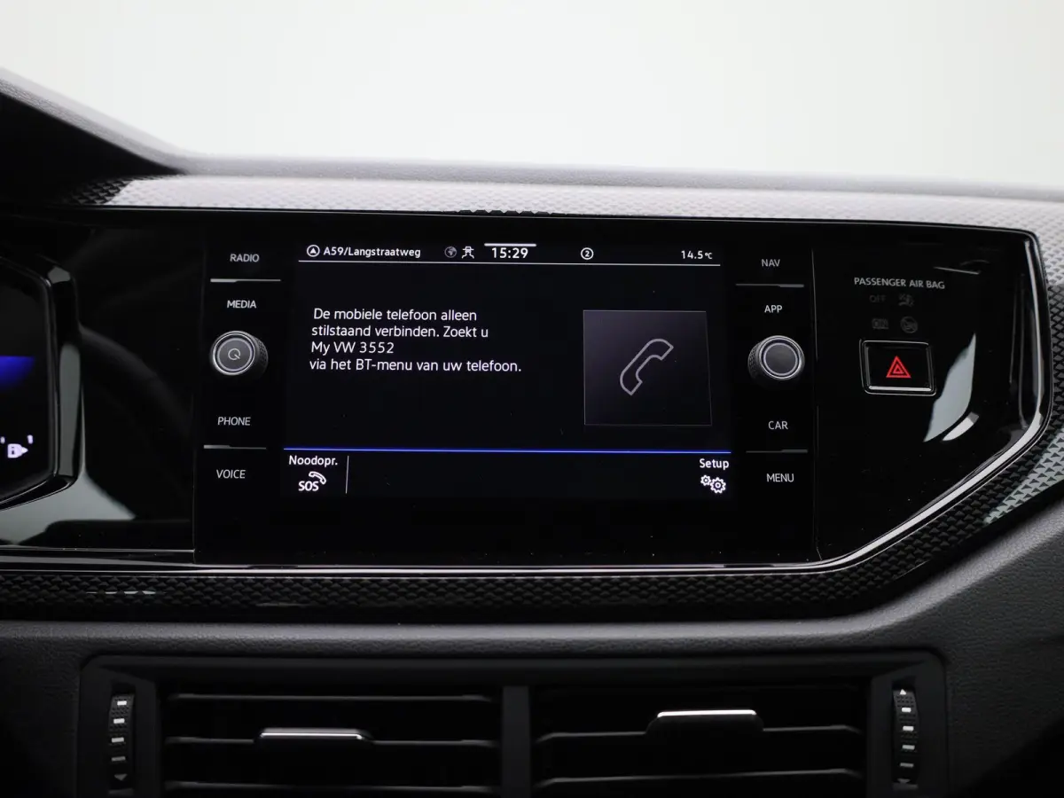 1.0 TSI Life 95 PK| Origineel Nederlands | 1e Eigenaar | Navigatie | Achteruitrijcamera | Parkeersensoren Voor & Achter | Apple Carplay | Android Auto | Airco | LED Koplampen | Digitale Cock