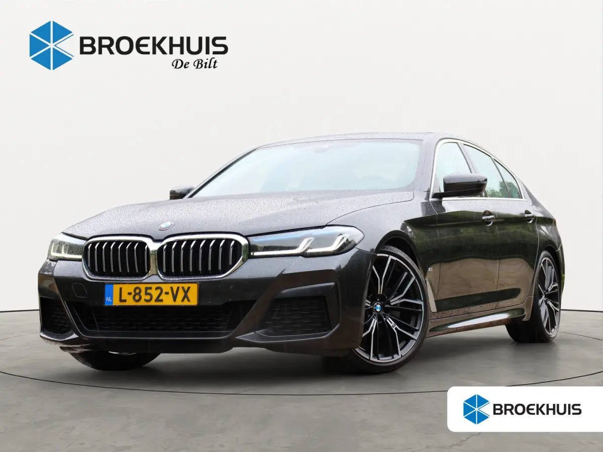 520i Business Edition Plus | NL-AUTO! | 1E EIGENAAR! | M-SPORT | CAMERA | CRUISE | STOELVERWARMING | ELEKTR. STOEL INCL. MEMORY | LEDER | ELEKTR. STUUR