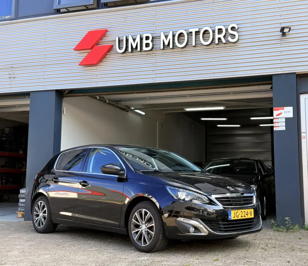 Peugeot 308 2016 Benzine Handgeschakeld leasen