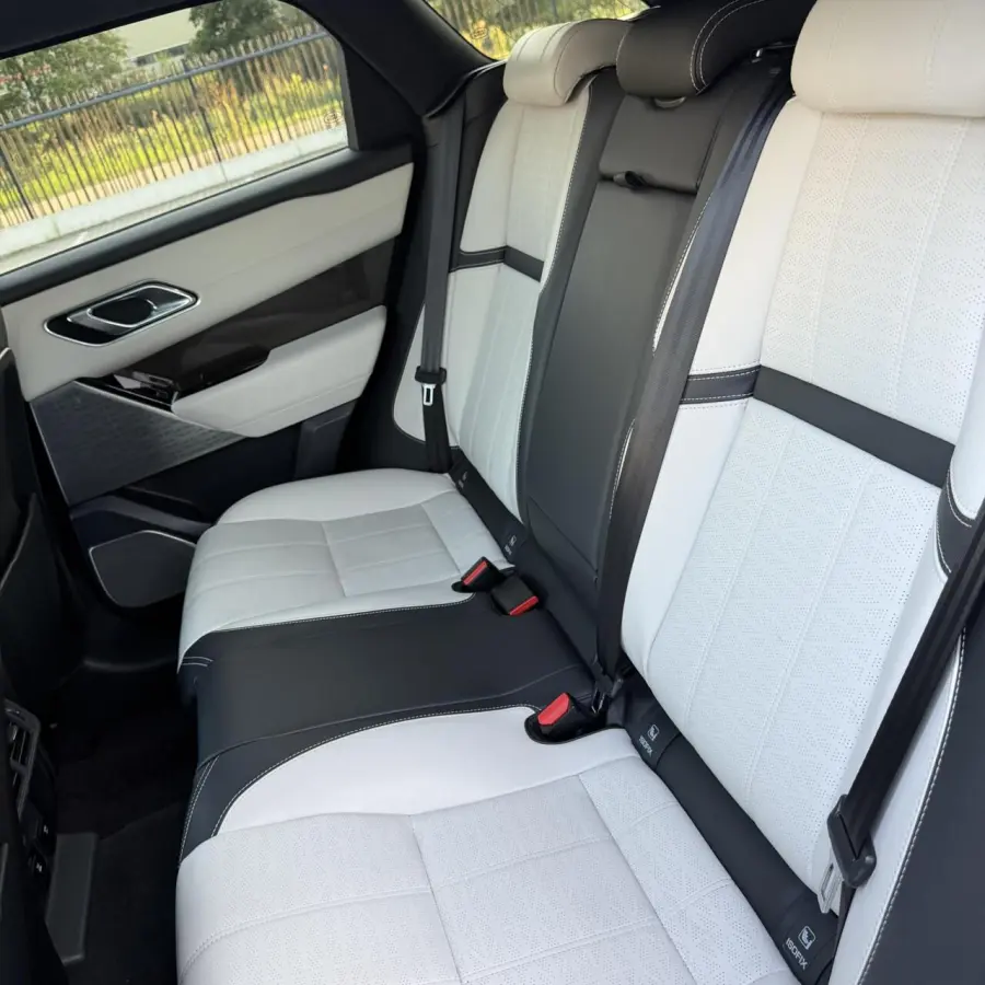 3.0 V6 AWD First Edition
