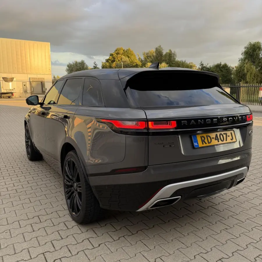 3.0 V6 AWD First Edition