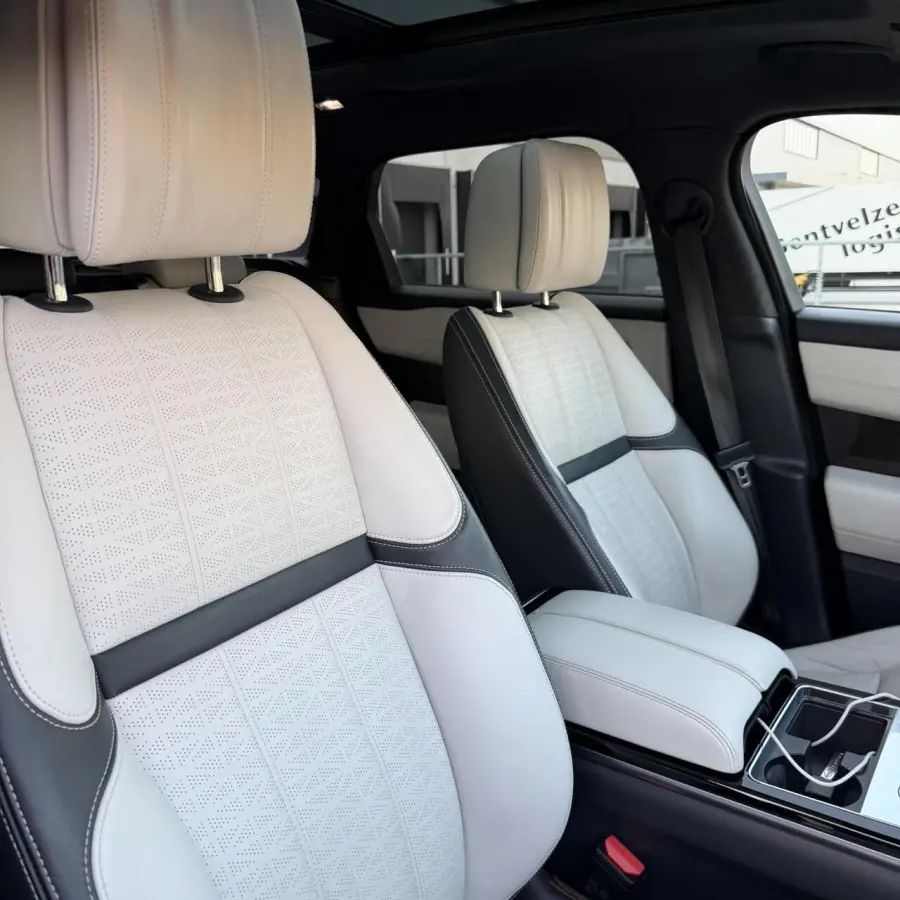 3.0 V6 AWD First Edition