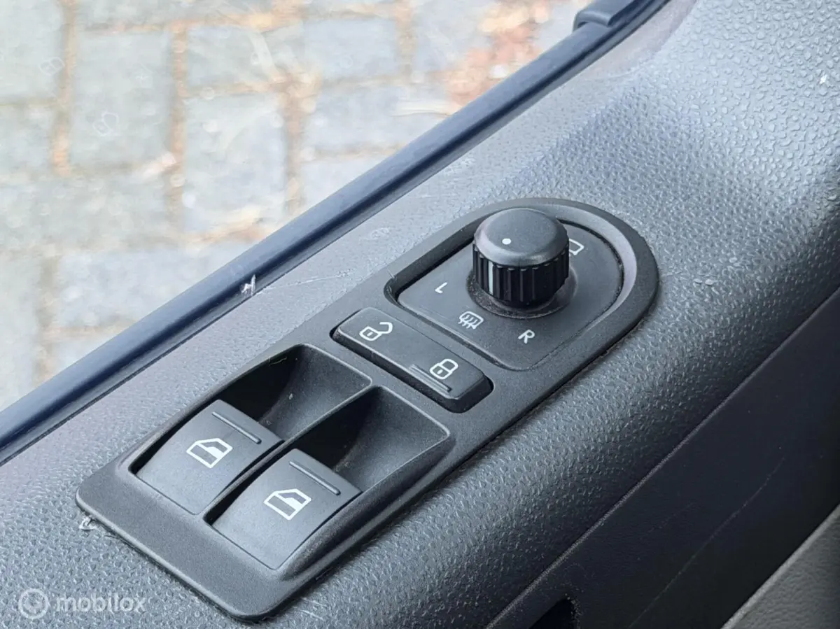 2.0 TDI BM L2H1 DC Comfortline