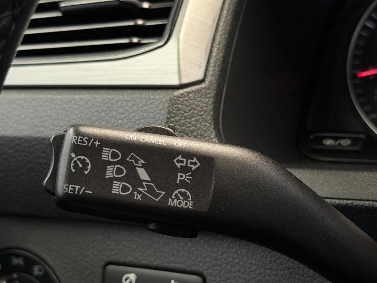 1.0 TSI Highline CarPlay 5P.