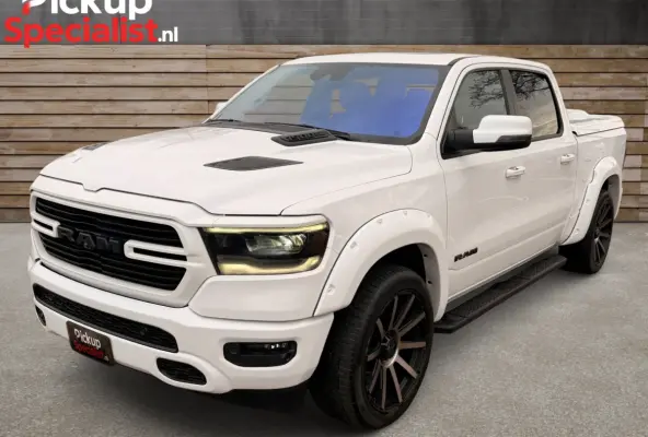 1500 5.7 V8 4x4 Crew Cab Sport , BOMVOLL , DEALER ONDERHOUDEN , INRUIL MOGELIJK
