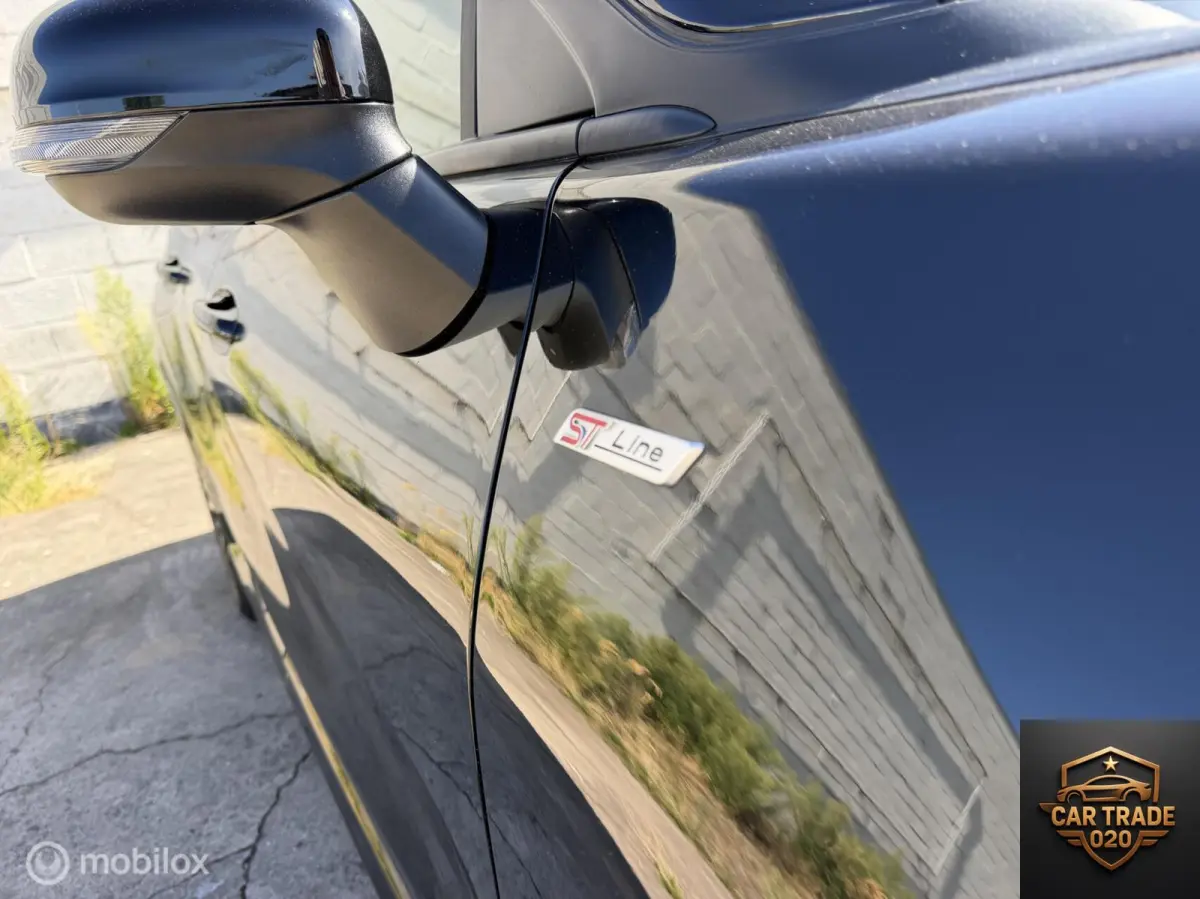 1.0 EcoBoost ST-Line LED|CARPLAY