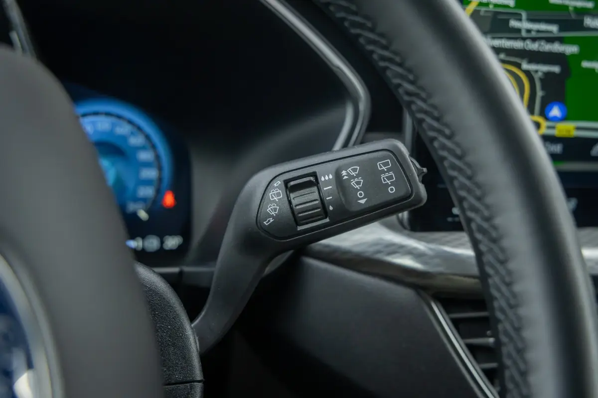 2.5 PHEV Titanium | Trekhaak | Adaptvice Cruise | 360 Camera