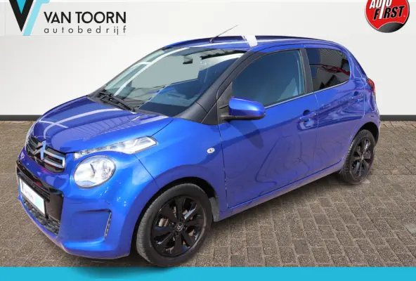 1.0 VTi Shine. Scherm voor Apple Carplay/Android Auto.