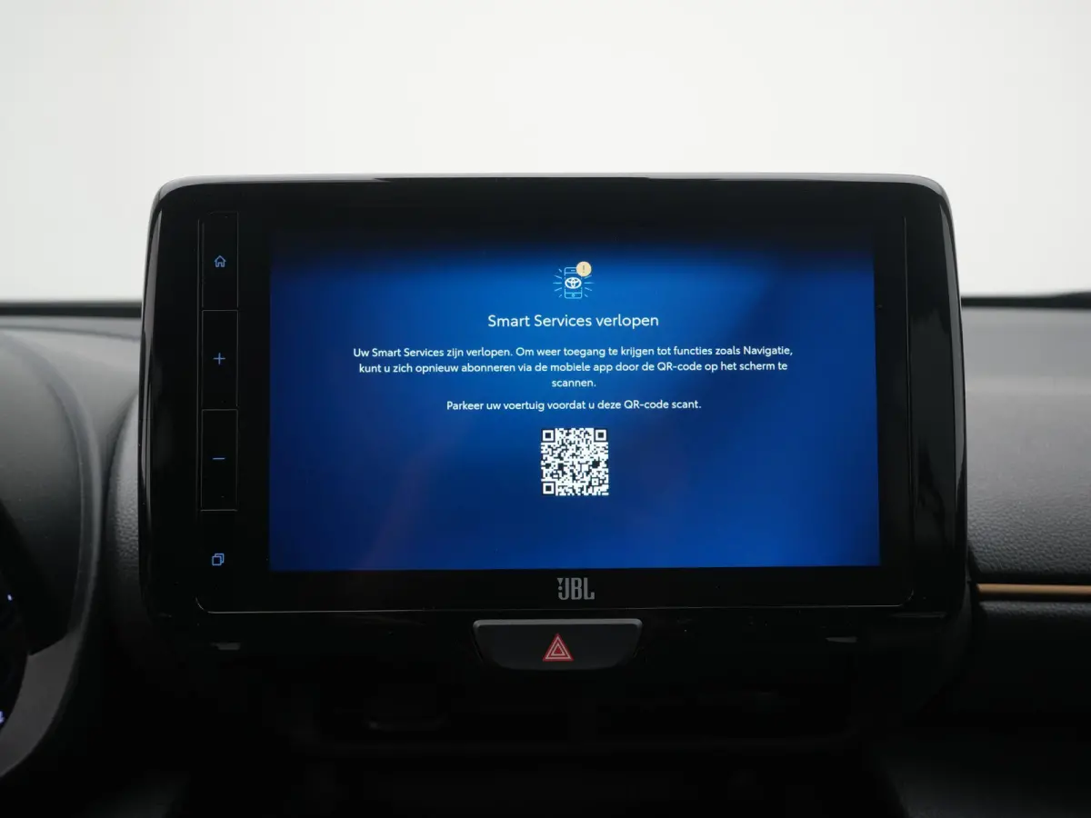 1.5 Hybrid Adventure AUTOMAAT | CAMERA | STOEL & STUURVERWARMING | JBL BOX | TREKHAAK | CLIMA | ELEKTRISCHE KOFFERKLEP | LMV | APPLE CARPLAY | DEALER ONDERHOUDEN | 12 MAANDEN BOVAG GARANTIE 