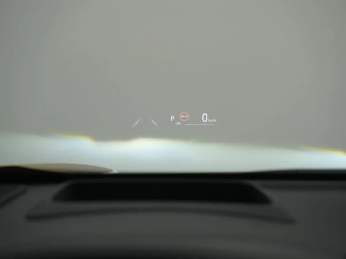 1.5 Hybrid Adventure AUTOMAAT | CAMERA | STOEL & STUURVERWARMING | JBL BOX | TREKHAAK | CLIMA | ELEKTRISCHE KOFFERKLEP | LMV | APPLE CARPLAY | DEALER ONDERHOUDEN | 12 MAANDEN BOVAG GARANTIE 