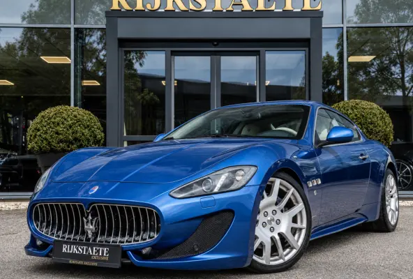 4.7 Sport|ALCANTARA HEMEL|CAMERA|BOSE
