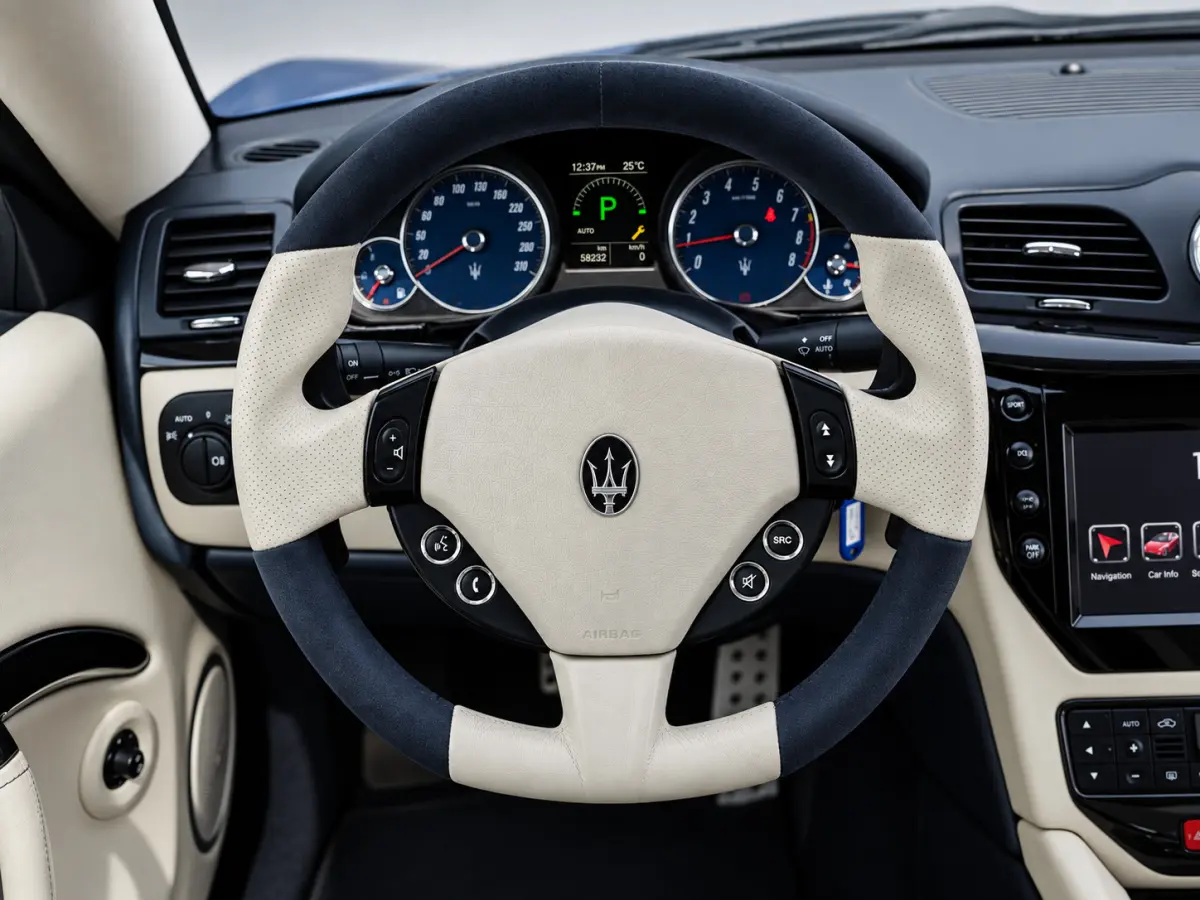 4.7 Sport|ALCANTARA HEMEL|CAMERA|BOSE
