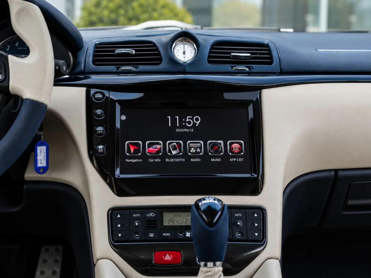 4.7 Sport|ALCANTARA HEMEL|CAMERA|BOSE