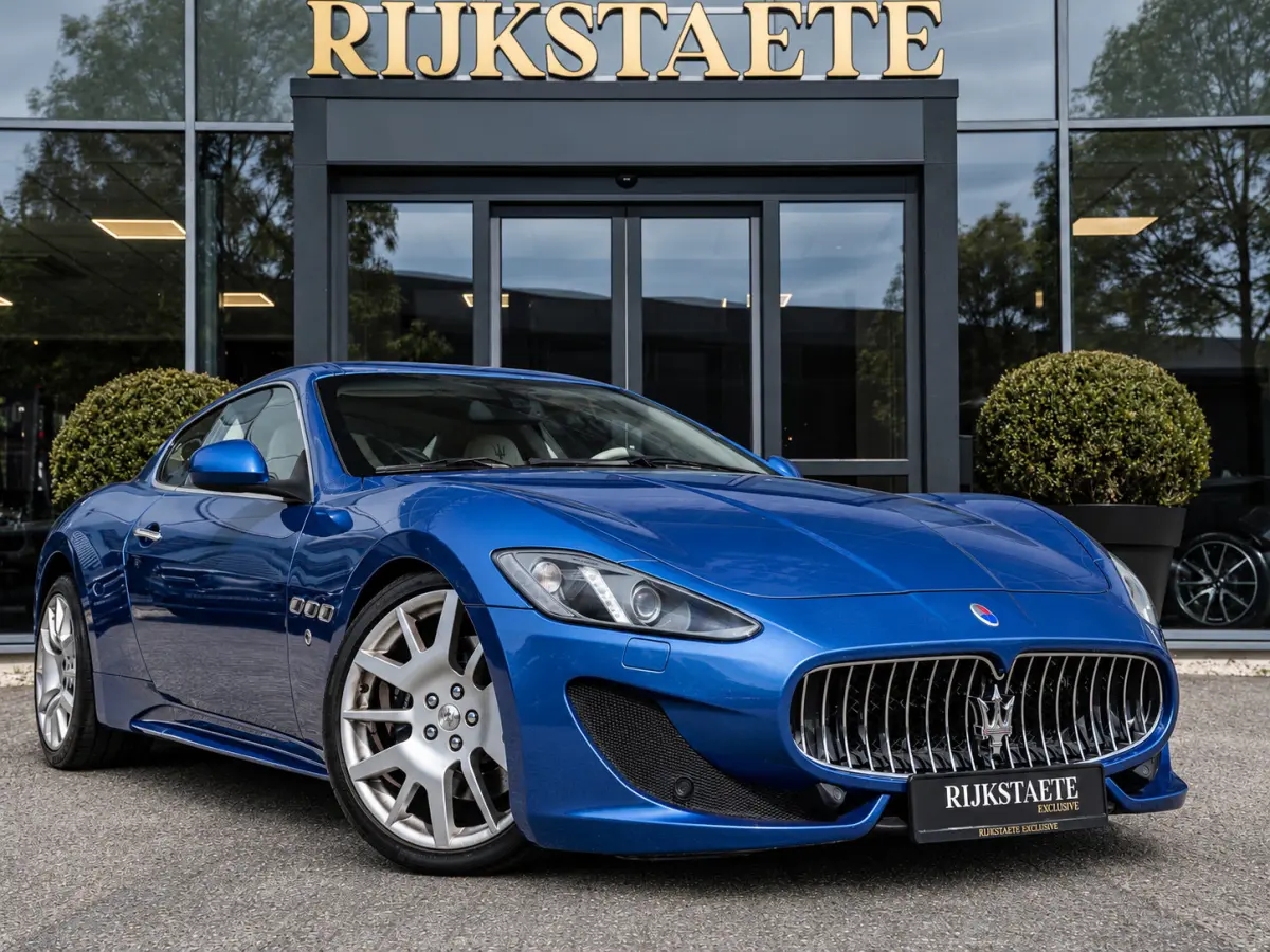 4.7 Sport|ALCANTARA HEMEL|CAMERA|BOSE