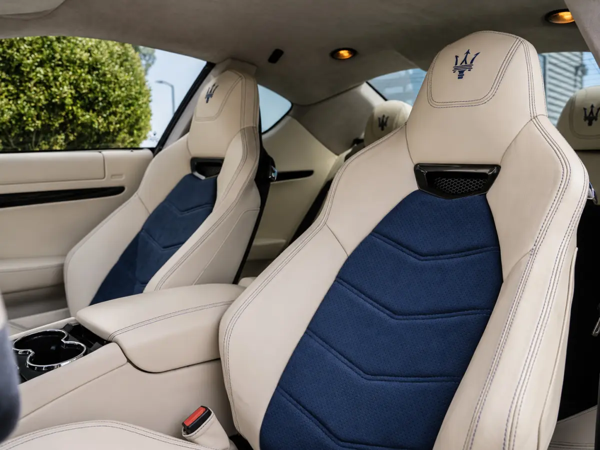 4.7 Sport|ALCANTARA HEMEL|CAMERA|BOSE
