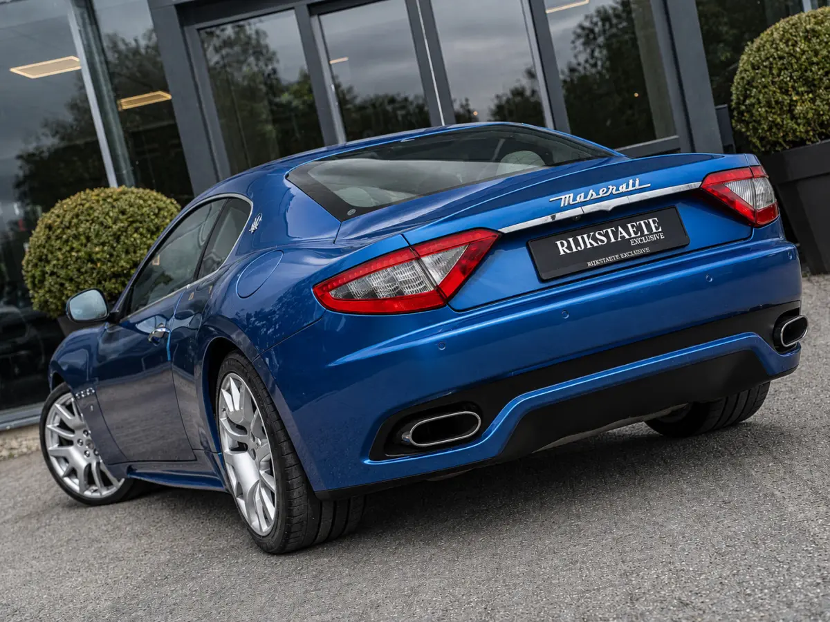 4.7 Sport|ALCANTARA HEMEL|CAMERA|BOSE