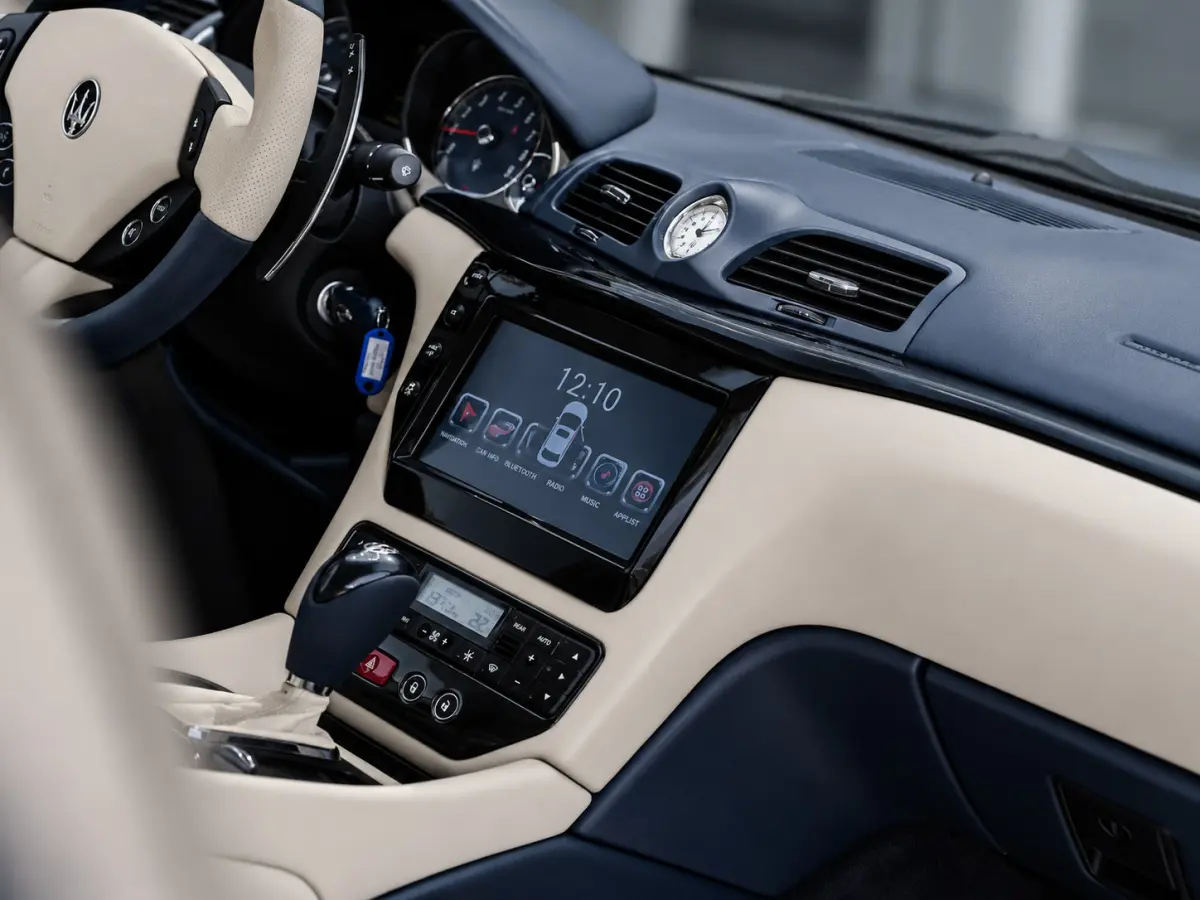 4.7 Sport|ALCANTARA HEMEL|CAMERA|BOSE