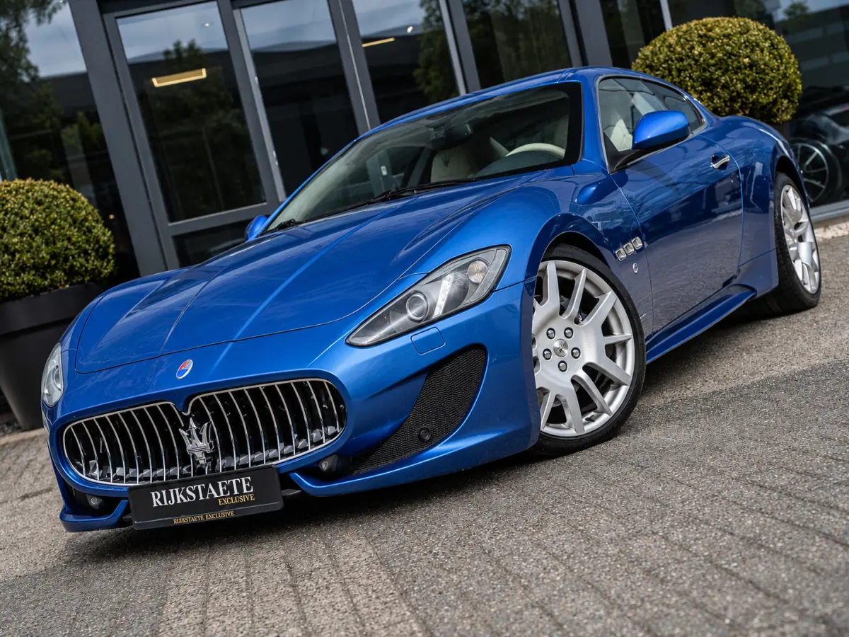 4.7 Sport|ALCANTARA HEMEL|CAMERA|BOSE