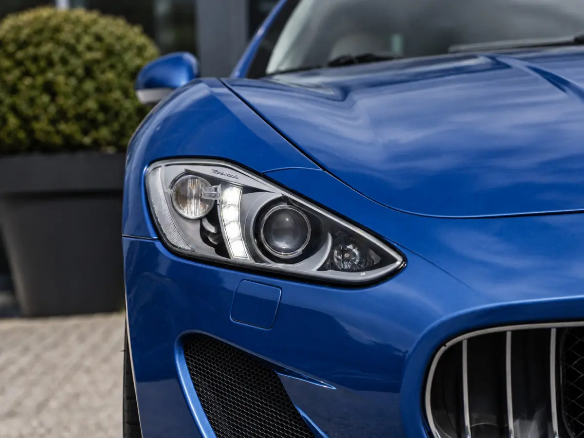 4.7 Sport|ALCANTARA HEMEL|CAMERA|BOSE
