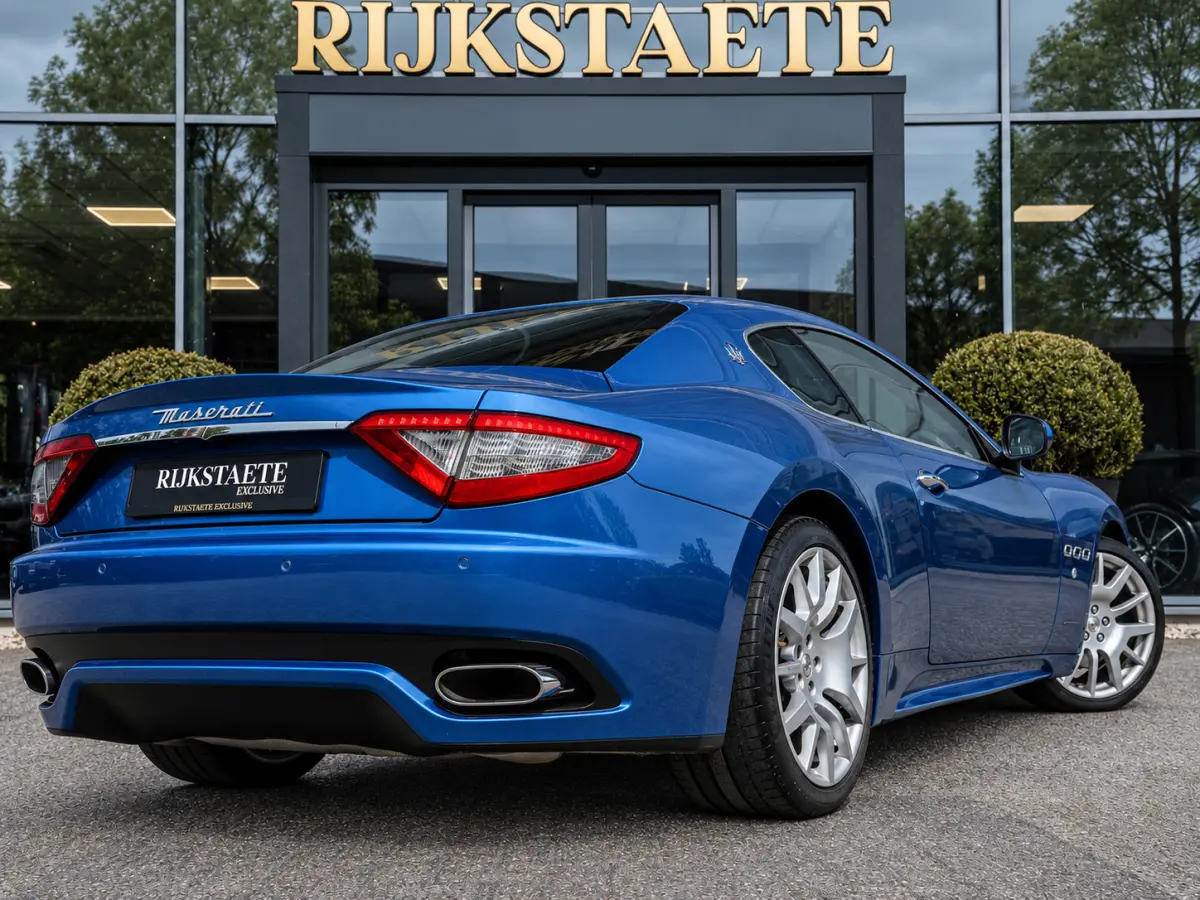 4.7 Sport|ALCANTARA HEMEL|CAMERA|BOSE