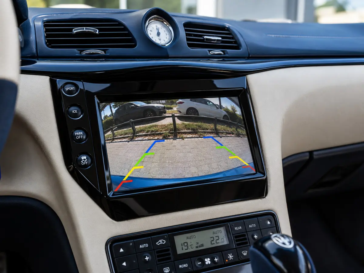 4.7 Sport|ALCANTARA HEMEL|CAMERA|BOSE