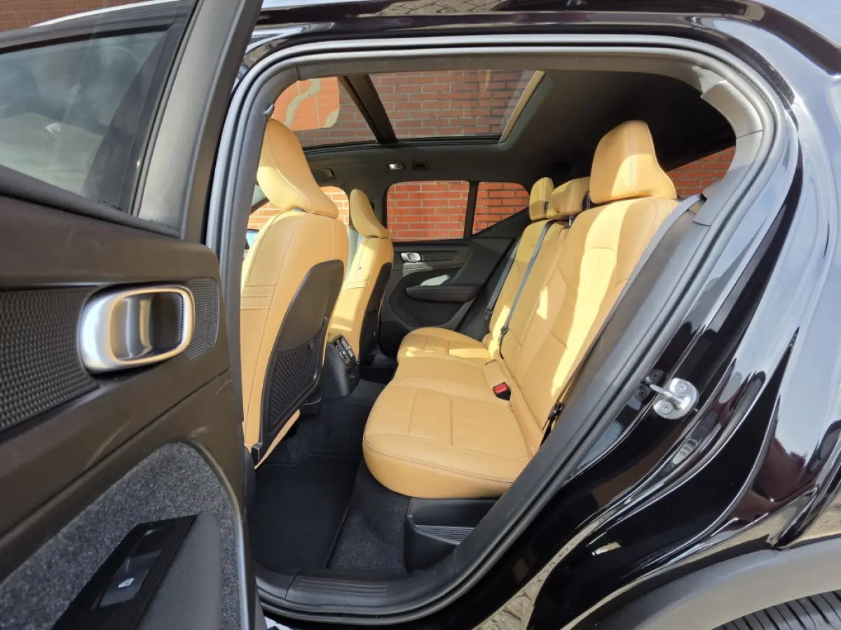 1.5 T4 Recharche Inscription SOH 99%! Leder Panoramadak Harman/Kardon