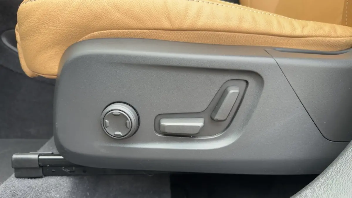 1.5 T4 Recharche Inscription SOH 99%! Leder Panoramadak Harman/Kardon