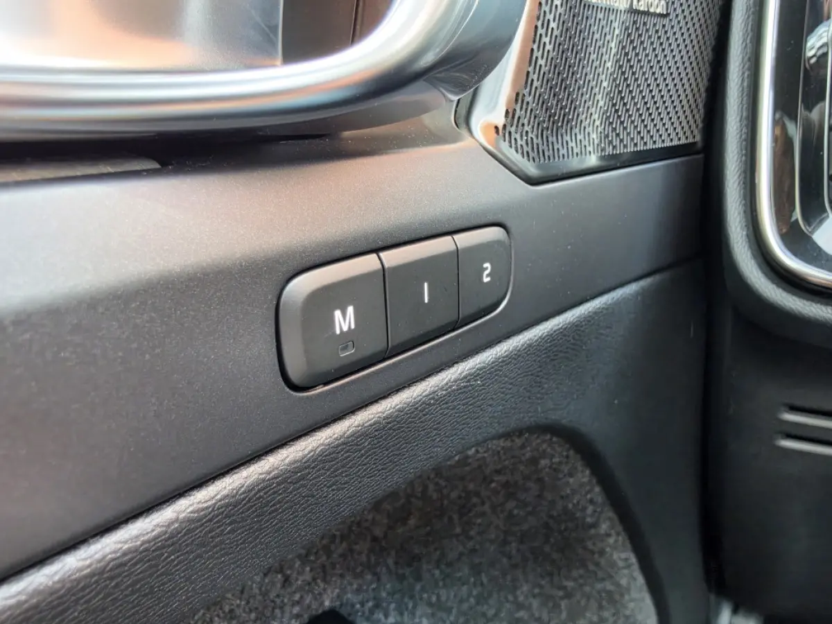1.5 T4 Recharche Inscription SOH 99%! Leder Panoramadak Harman/Kardon