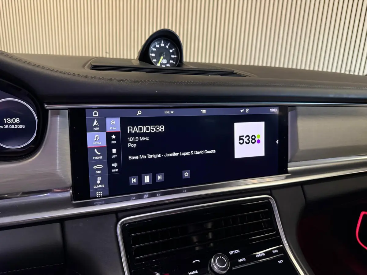 2.9 4 E-Hybrid SPORT DESIGN-PANORAMA-STOELEN 14 VOUDIG-SPORT UITLAAT-COMPLEET