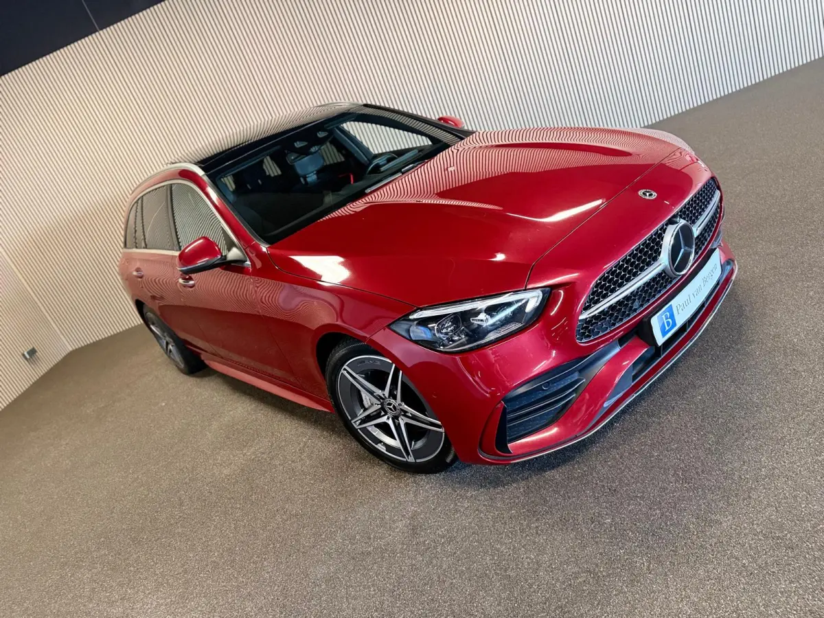 220D AMG STYLING-PANORAMA-MEMORY-HEAD UP-360 CAMERA-COMPLEET