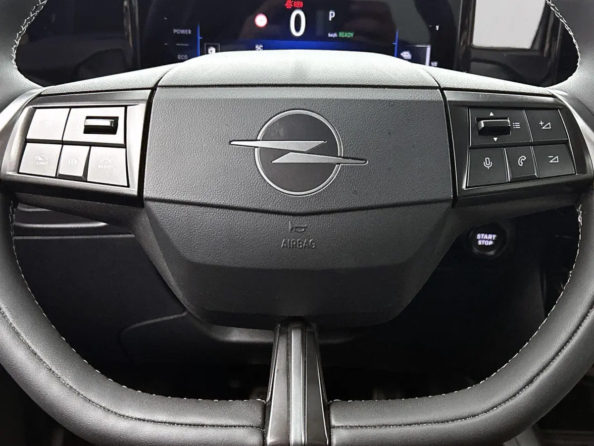 156pk GS 54 kWh Automaat ACCU 97% | Navigatie | Climate Control | Adaptieve Cruise Control | Camera | Dodehoekdetectie | LED | 17"LMV |