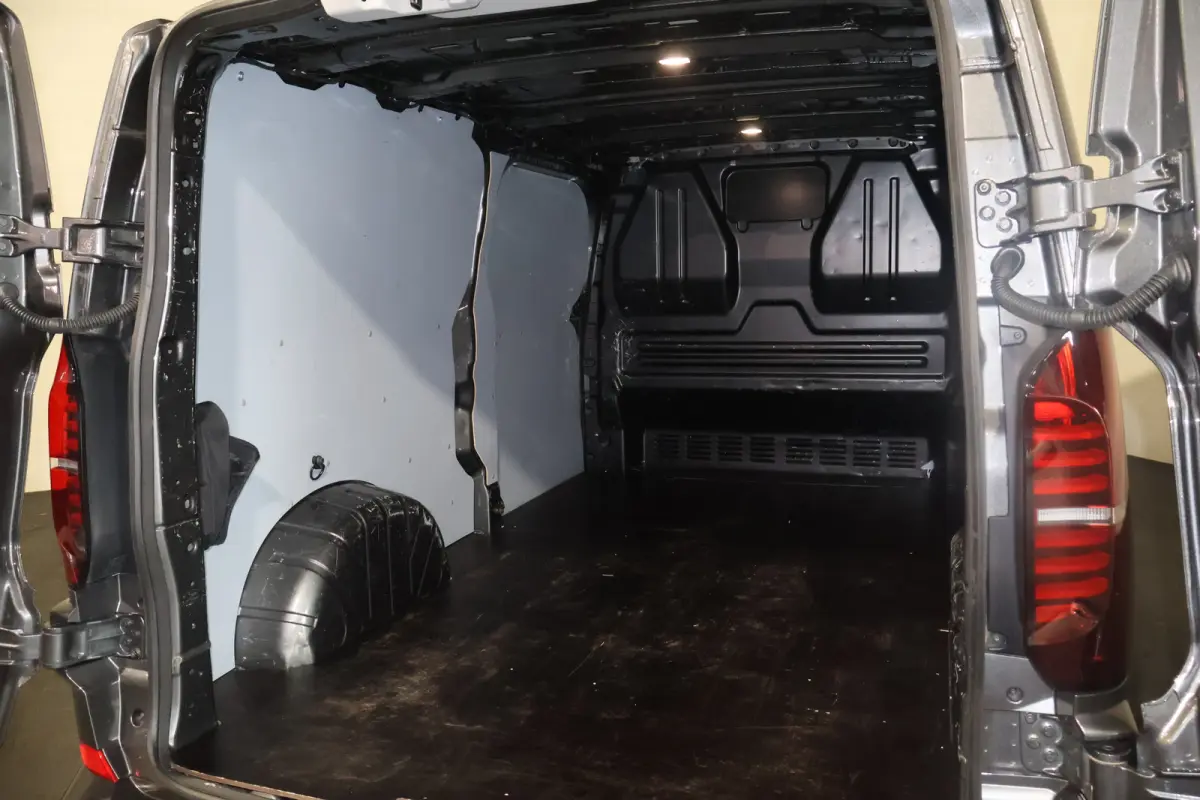 T7 2.0 TDI L2 H1 150pk