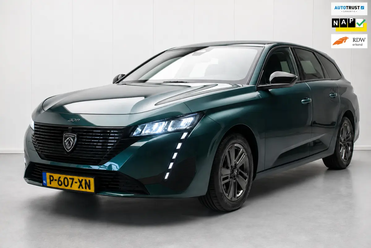 1.2 PureTech Business Edition Automaat NL-auto [ Full LED I-Cockpit Carplay Parkeersensoren Navigatie Full Map ]