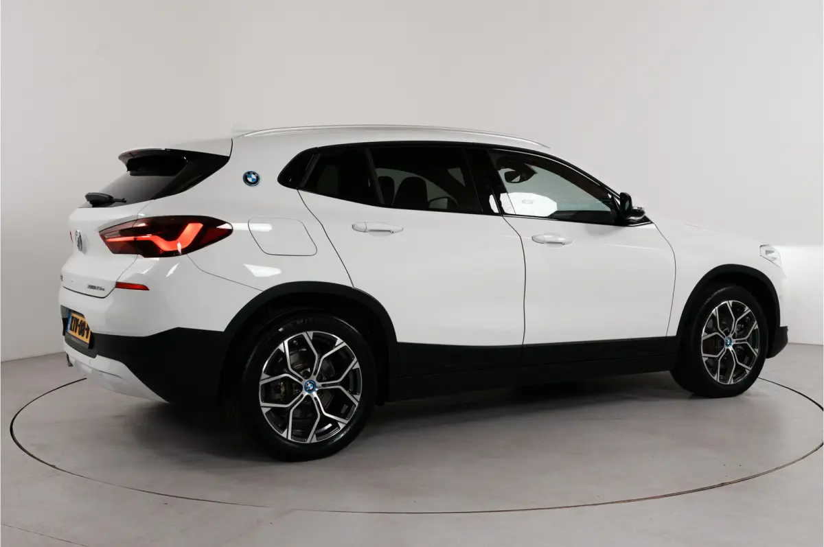 xDrive25e PHEV 220 pk | SOH 92% | M Sport | Adaptive Cruise  | Camera |