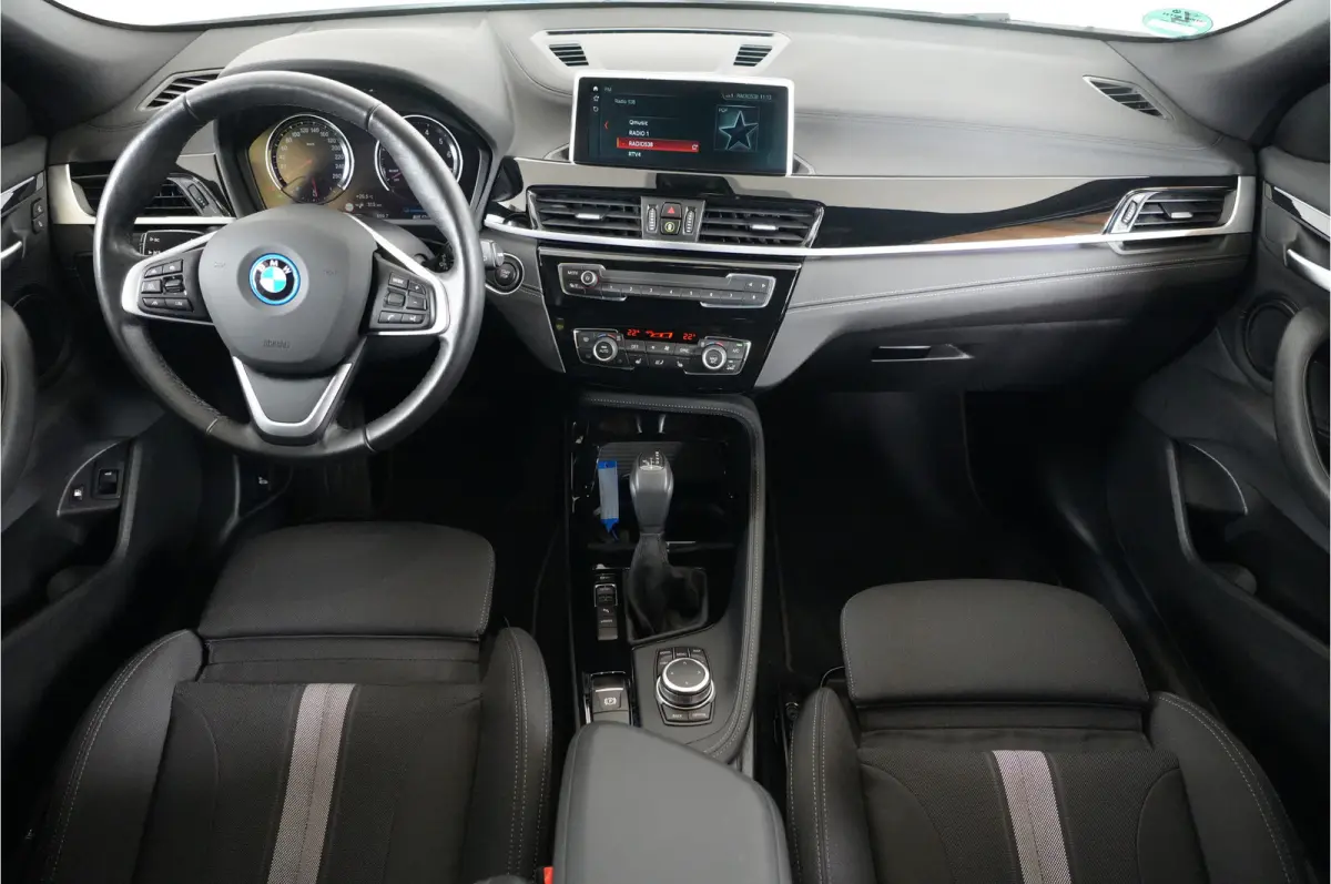 xDrive25e PHEV 220 pk | SOH 92% | M Sport | Adaptive Cruise  | Camera |