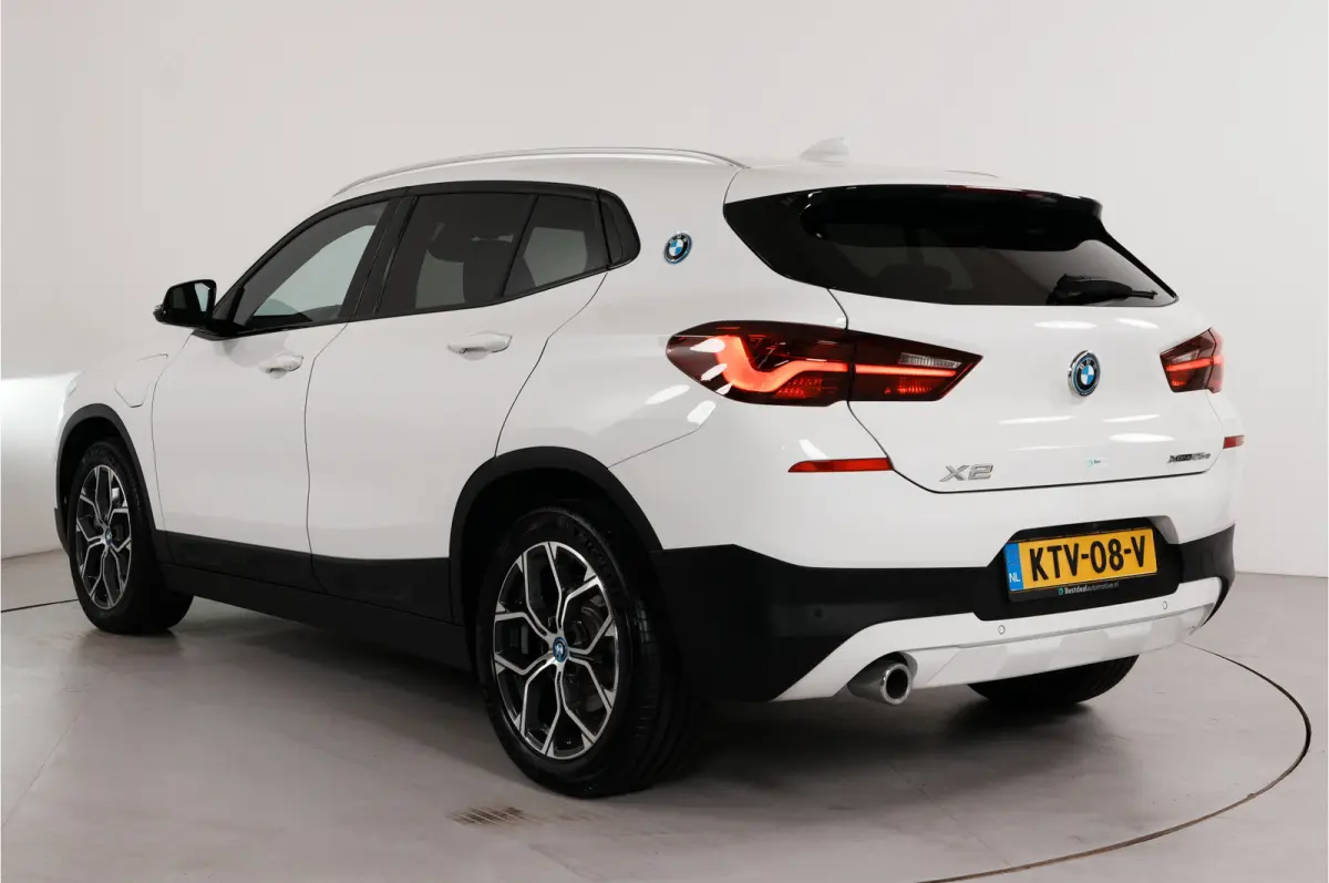 xDrive25e PHEV 220 pk | SOH 92% | M Sport | Adaptive Cruise  | Camera |
