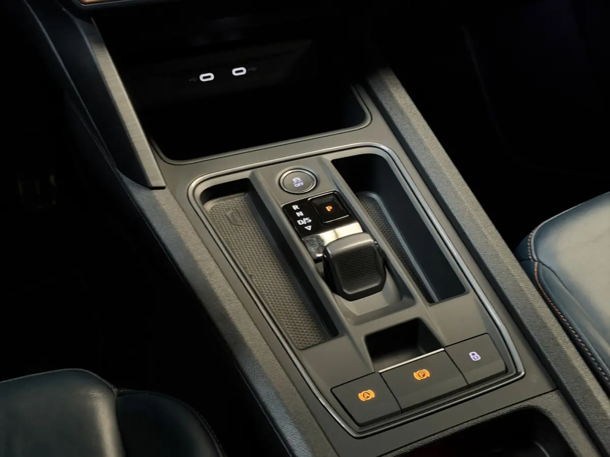 1.4 e-Hybrid VZ Copper|Petrol Blue Matt|Memory|Leder