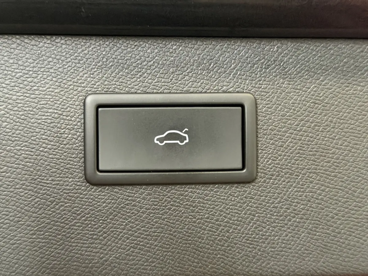 1.4 e-Hybrid VZ Copper|360|Memory|DCC|Keyless|El.A.Klep