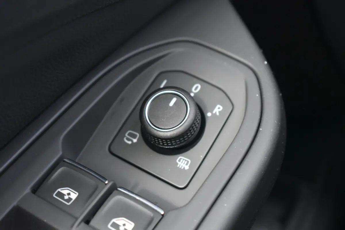 1.5 272pk eHybrid GTE | ACC | Sport Pakket | Volledig leder | Stoelverwarming- en verkoeling | Schuif-kanteldak | Elektrisch wegklapbare trekhaak | VERLENGDE GARANTIE!
