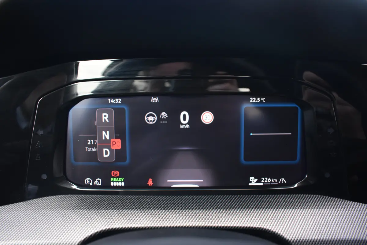 1.5 272pk eHybrid GTE | ACC | Sport Pakket | Volledig leder | Stoelverwarming- en verkoeling | Schuif-kanteldak | Elektrisch wegklapbare trekhaak | VERLENGDE GARANTIE!