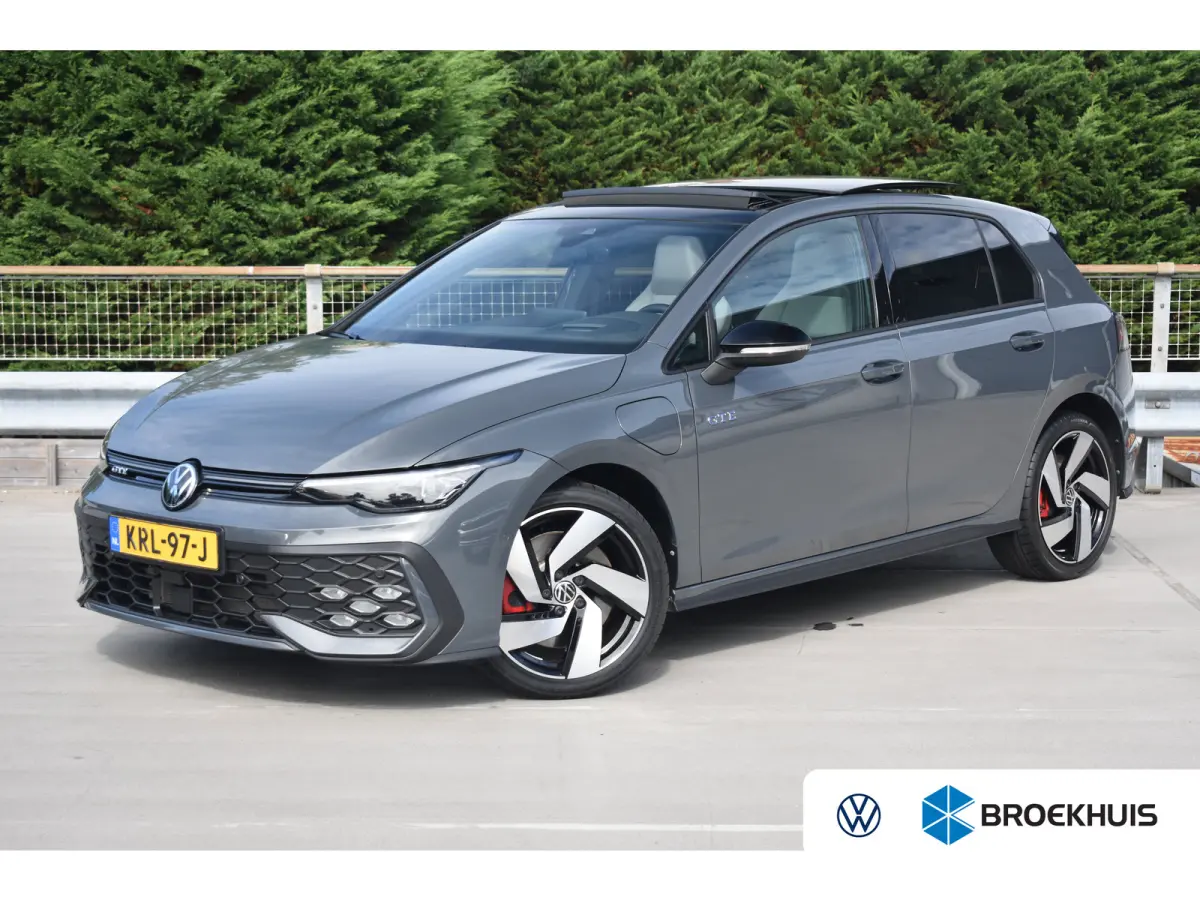 1.5 272pk eHybrid GTE | ACC | Sport Pakket | Volledig leder | Stoelverwarming- en verkoeling | Schuif-kanteldak | Elektrisch wegklapbare trekhaak | VERLENGDE GARANTIE!