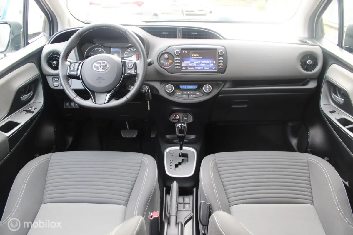 1.5 Hybrid Aspiration | 1e Eigenaar Boekjes | Parkeersensoren achter | Cruise control.