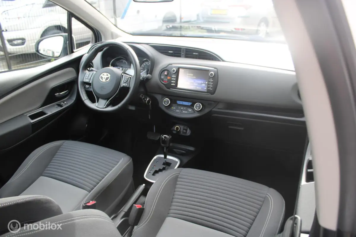 1.5 Hybrid Aspiration | 1e Eigenaar Boekjes | Parkeersensoren achter | Cruise control.