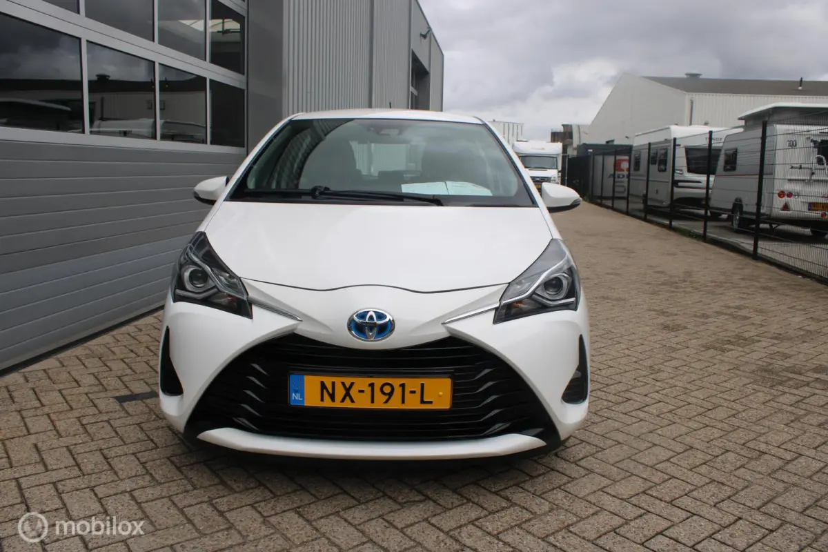 1.5 Hybrid Aspiration | 1e Eigenaar Boekjes | Parkeersensoren achter | Cruise control.
